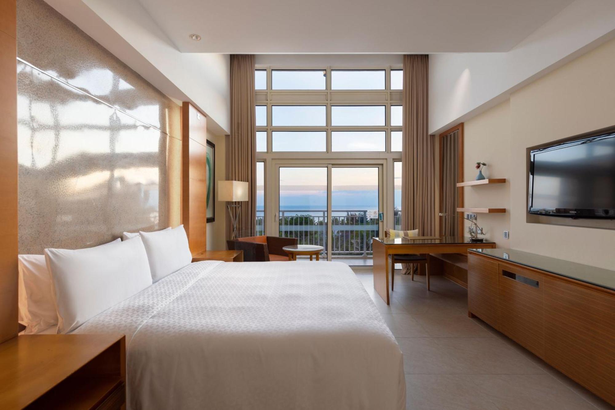 Four Points By Sheraton Shenzhou Peninsula Resort Ваньнин Экстерьер фото