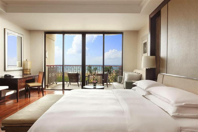 Four Points By Sheraton Shenzhou Peninsula Resort Ваньнин Экстерьер фото